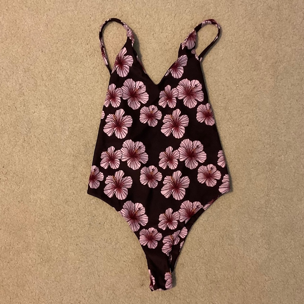 Benoa Outrigger One Piece